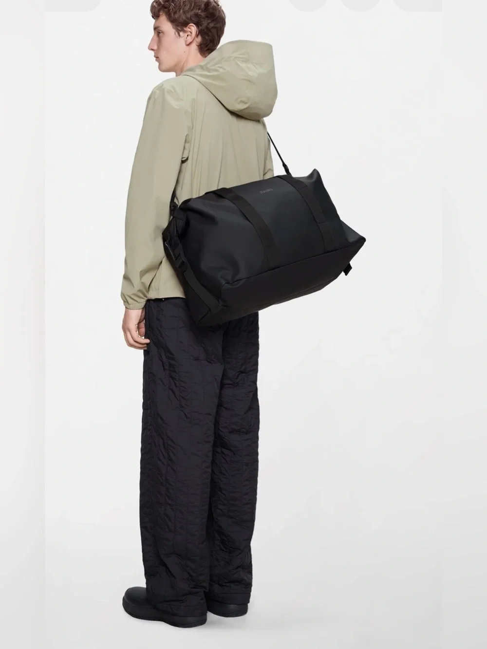 NWT RAINS Hilo Weekend Bag Black